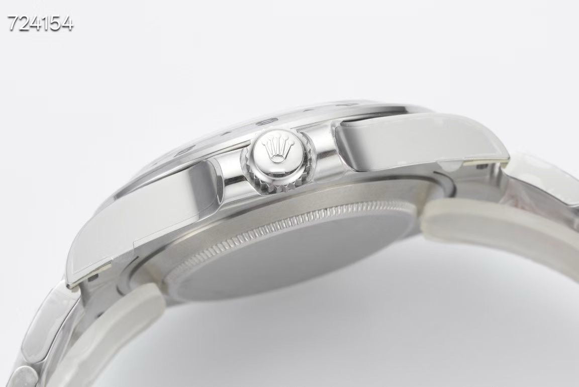 Rolex Explorer II 42mm Ref.226570 | Clean Factory Dandong Cal.3285 Automatic Watch