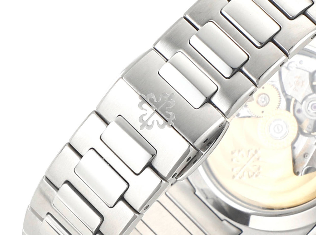 Patek Philippe Nautilus 7118 Ladies Watch 35mm| Custom Cal.324SC