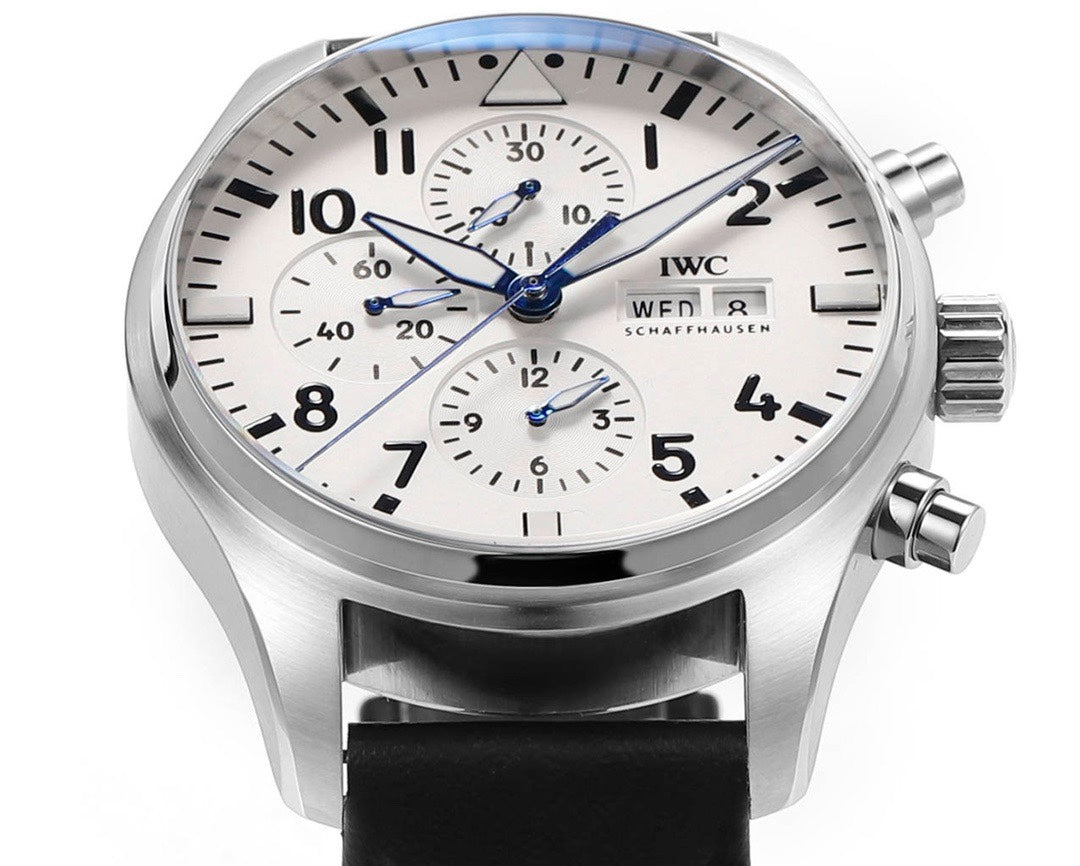 IWC Portuguese Chronograph Watch, New Men's Wristwatch for Business & Daily Wear