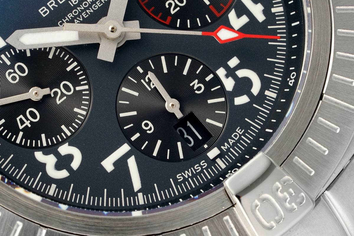 BREITLING Avenger B01 Chronograph 45mm Pilot Watch | BLS Factory Cal.B01 Modified Movement