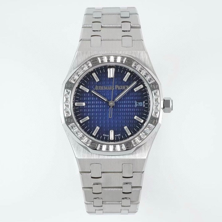 Audemars Piguet Royal Oak Ladies Automatic Watch 34mm, Ref.77350 / 77351