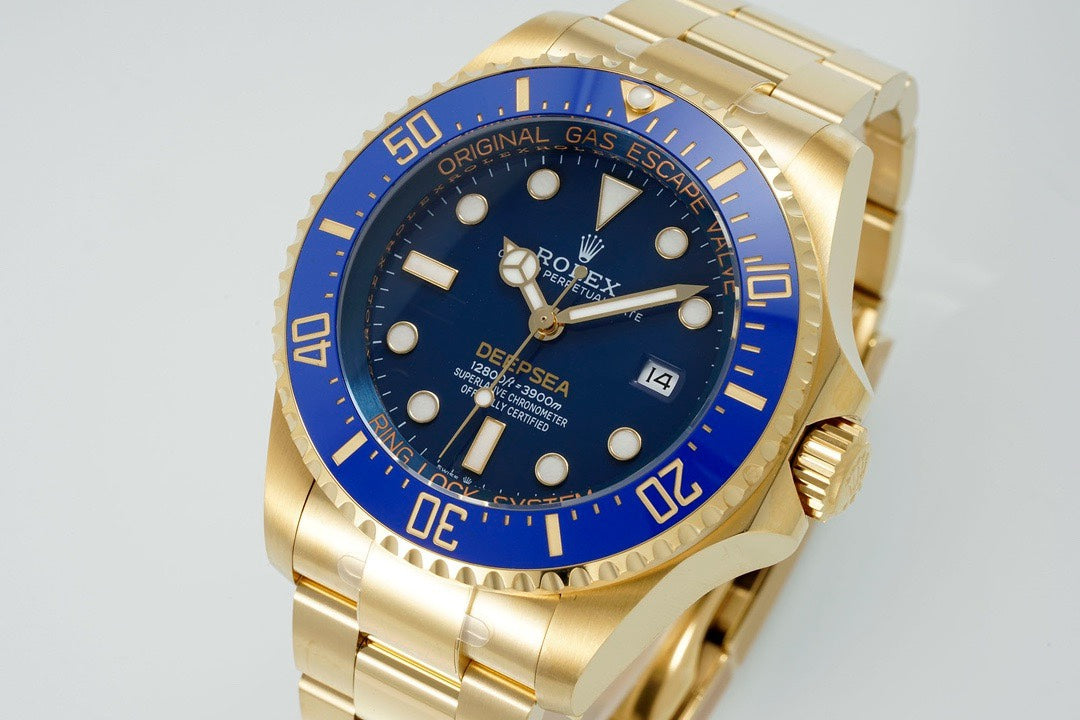 Rolex Sea-Dweller Deepsea 44mm Dive Watch 904L Steel 3235 Integrated Movement