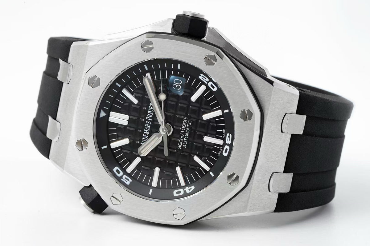 Audemars Piguet Royal Oak Offshore 15710 42mm Automatic Watch APS Factory