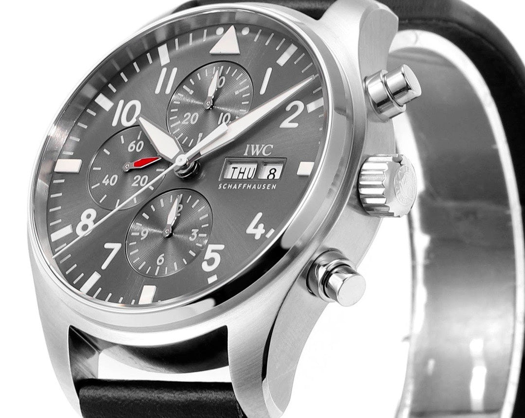 IWC Portuguese Chronograph Watch, New Men's Wristwatch for Business & Daily Wear