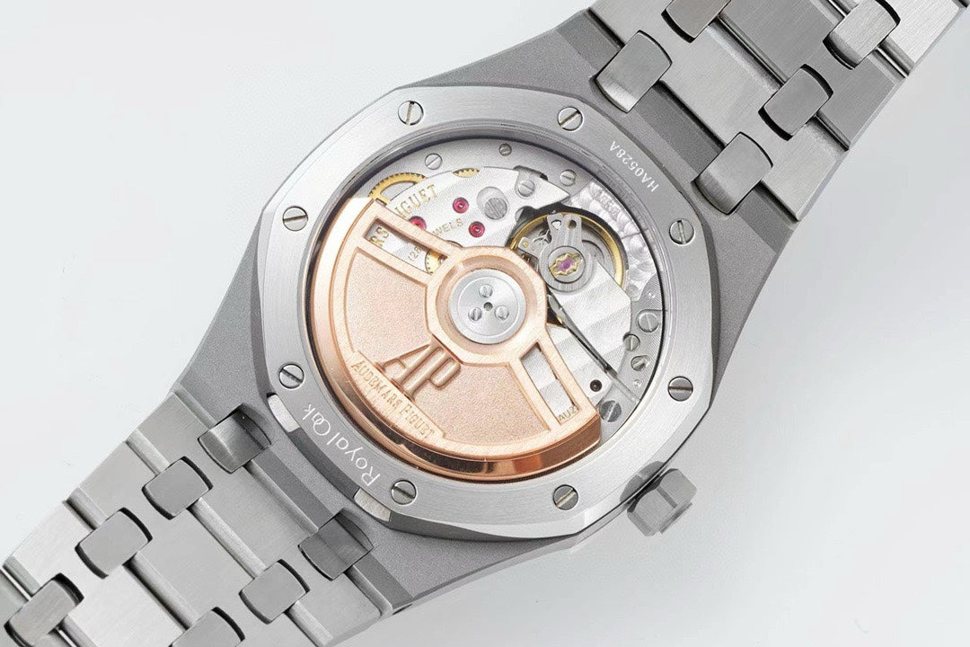 Audemars Piguet Royal Oak Ladies Automatic Watch 34mm, Ref.77350 / 77351