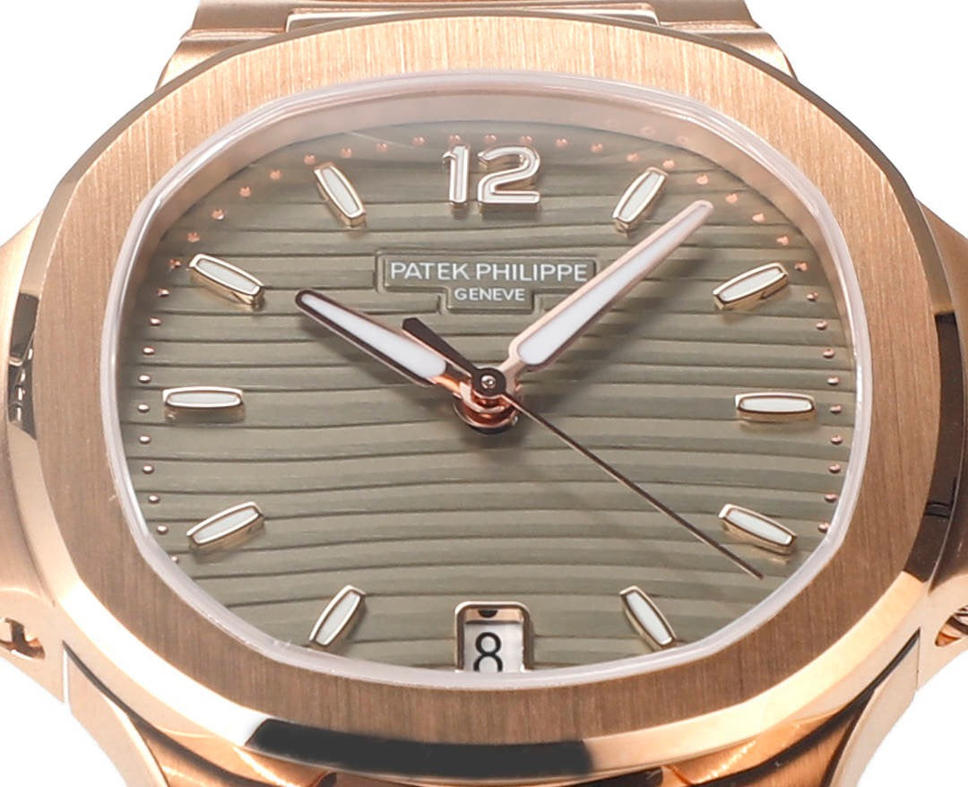 Patek Philippe Nautilus 7118 Ladies Watch 35mm| Custom Cal.324SC