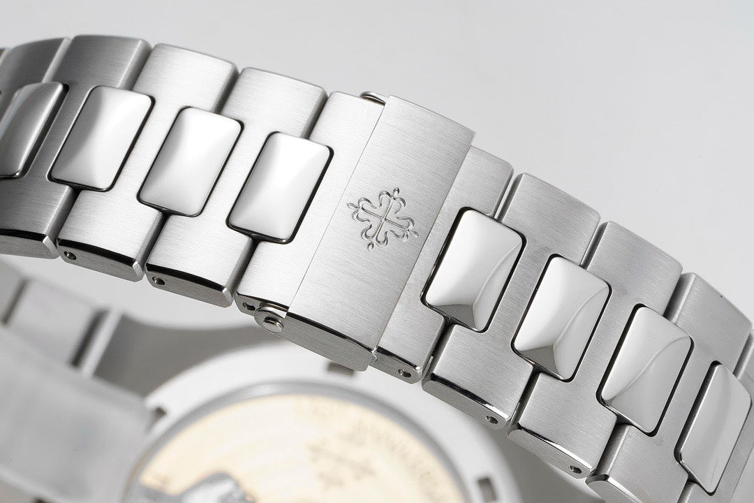 Patek Philippe Nautilus 5711 Watch, New Cal.26-330SC Upgraded Movement All Dials Available
