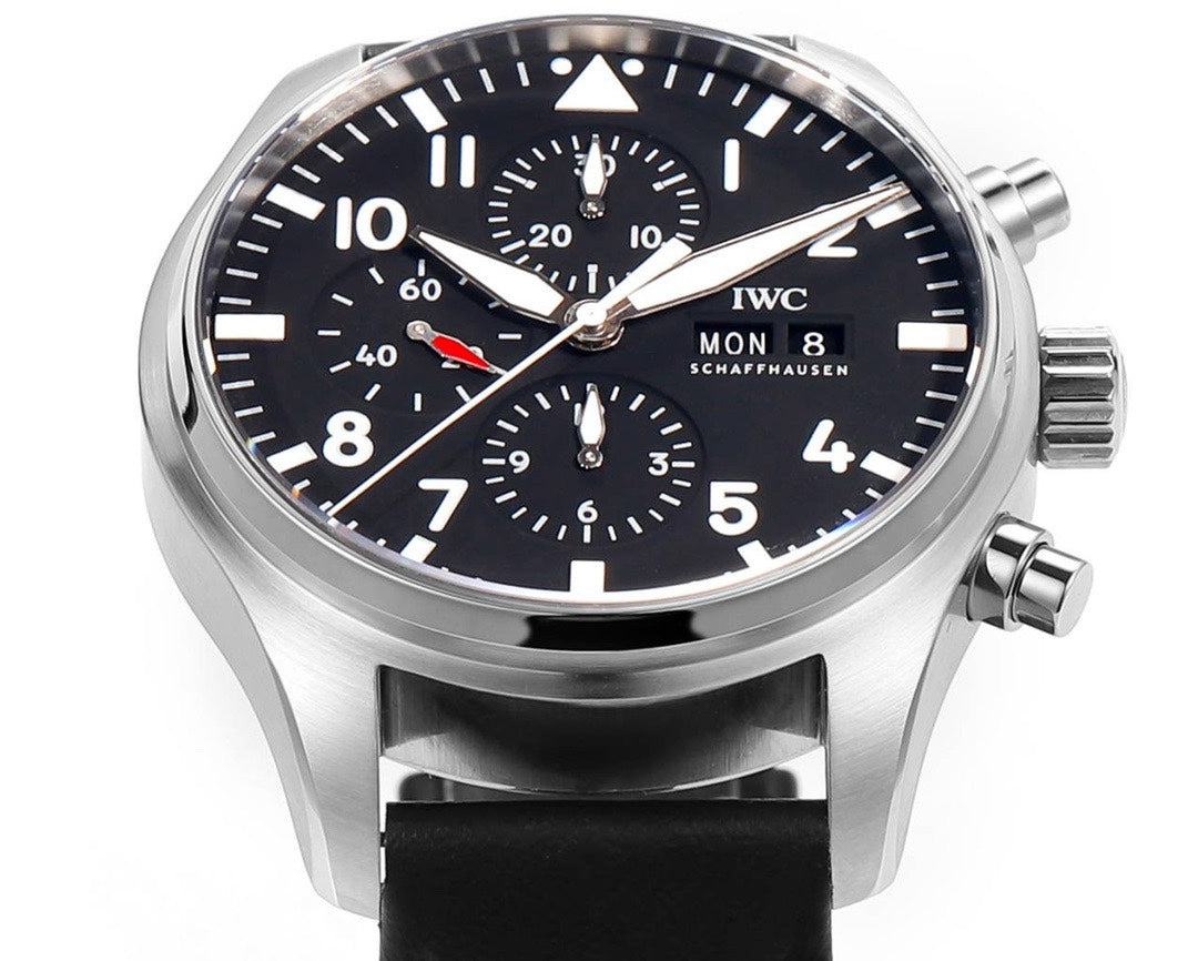 IWC Portuguese Chronograph Watch, New Men's Wristwatch for Business & Daily Wear