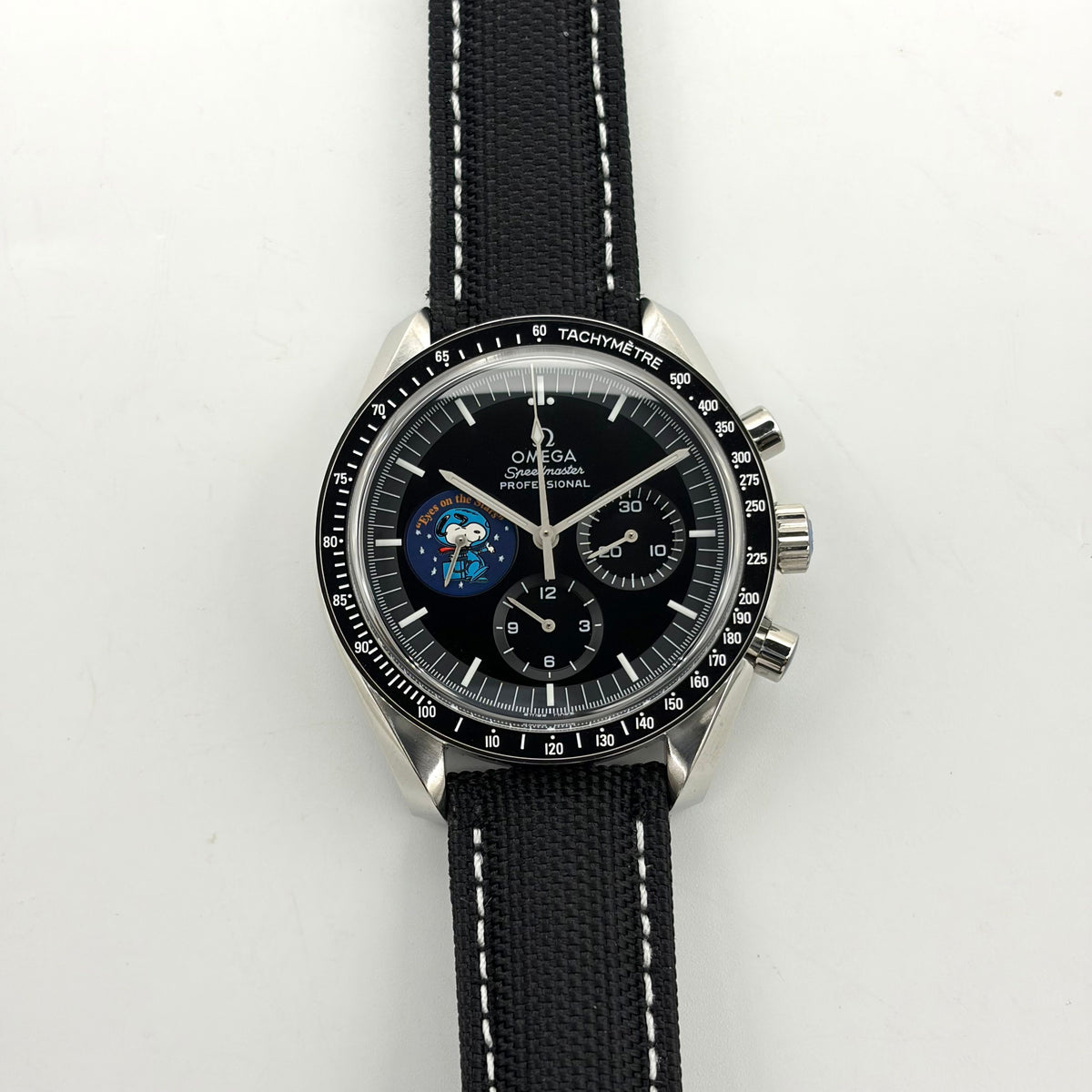 Omega Speedmaster Snoopy Award 42mm Manual Chronograph Watch Black Nylon Strap