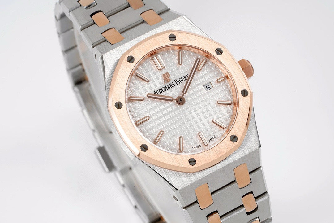 Audemars Piguet Royal Oak Ladies Quartz Watch 33mm, Ref.67651ST.ZZ.1261ST.01
