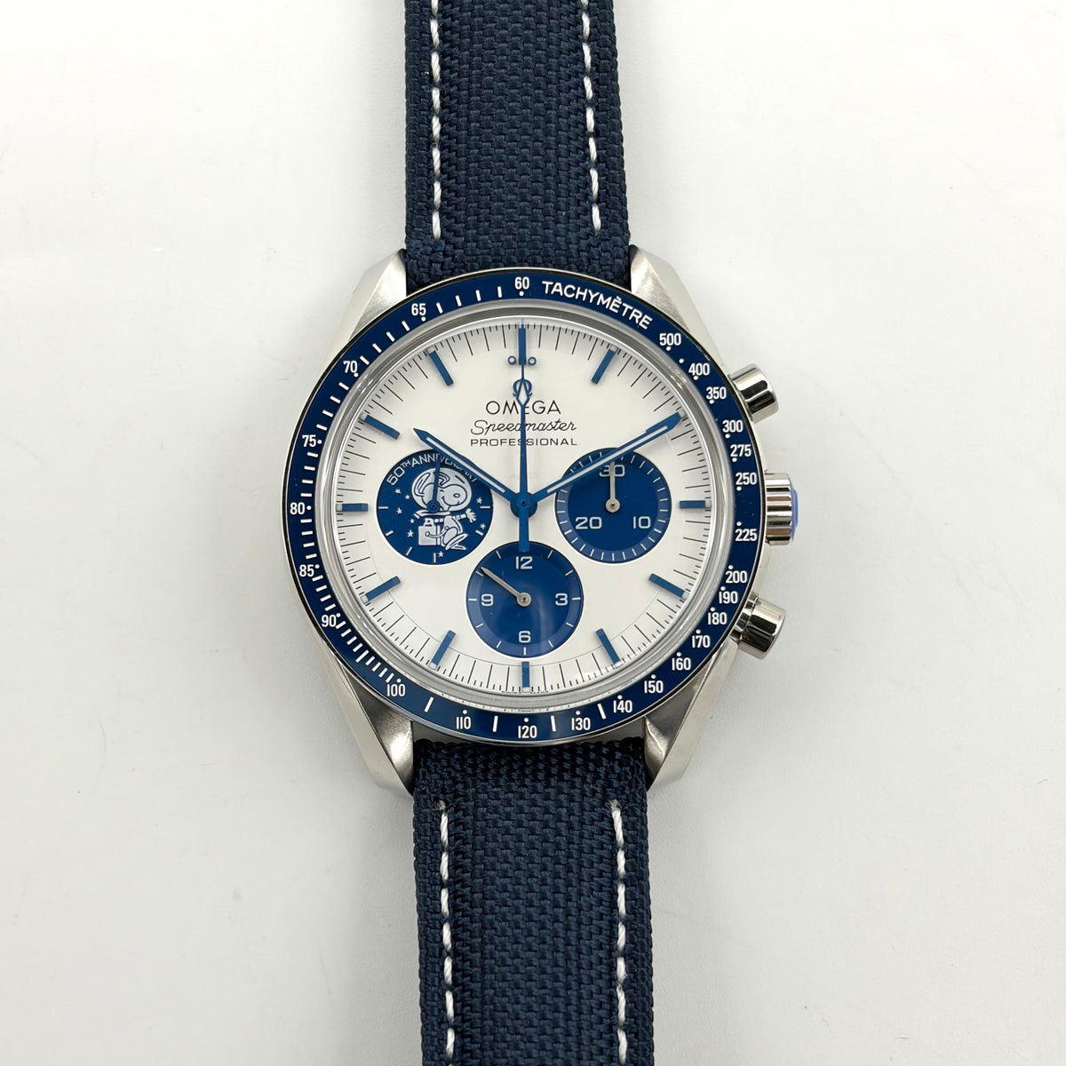 Omega Speedmaster Snoopy Award 42mm Manual Chronograph Watch Black Nylon Strap