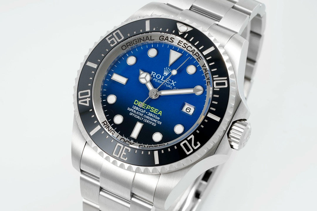 Rolex Sea-Dweller Deepsea 44mm Dive Watch 904L Steel 3235 Integrated Movement