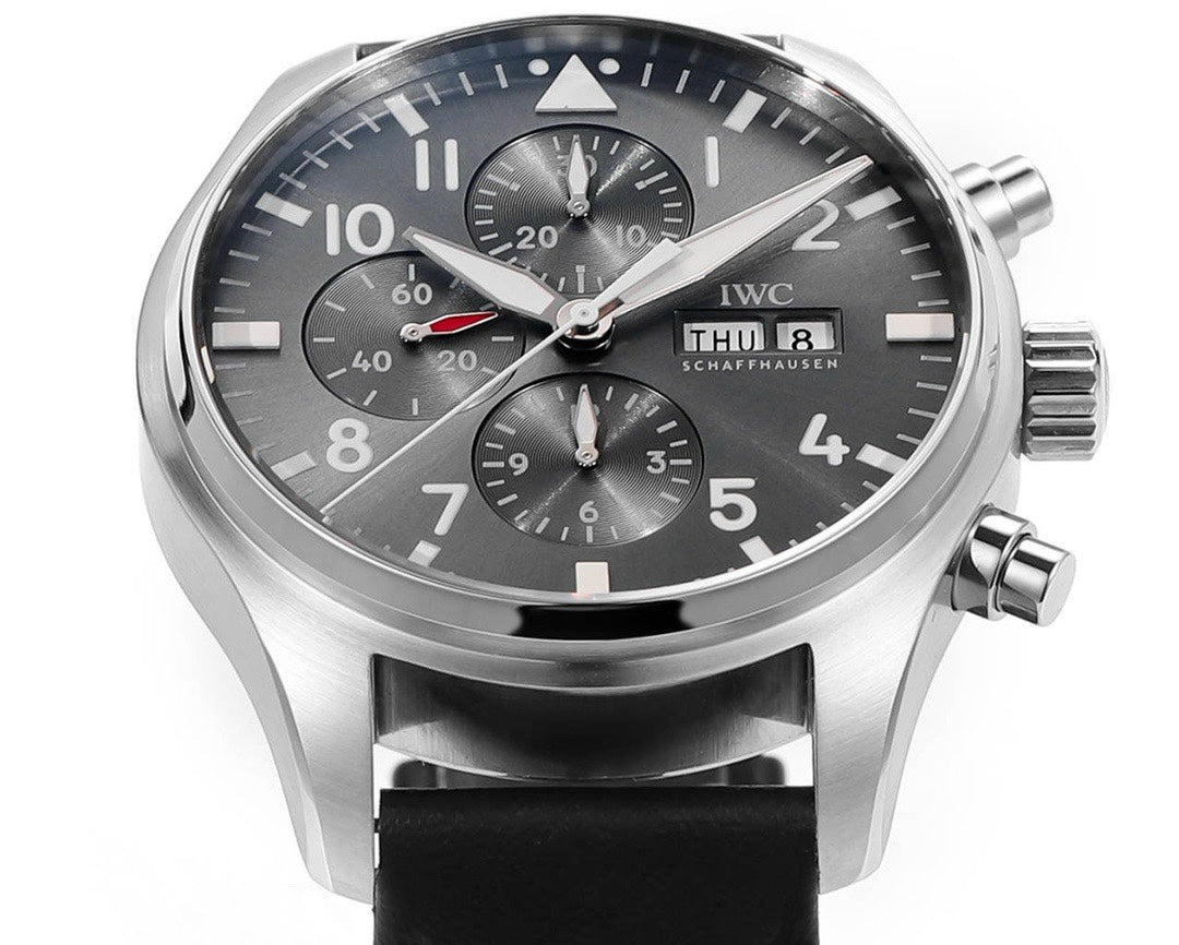 IWC Portuguese Chronograph Watch, New Men's Wristwatch for Business & Daily Wear
