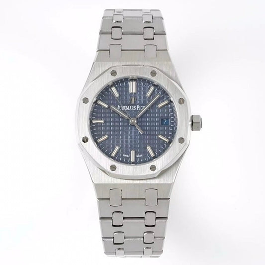 Audemars Piguet Royal Oak Ladies Automatic Watch 34mm, Ref.77350 / 77351
