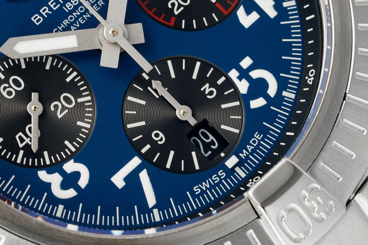 BREITLING Avenger B01 Chronograph 45mm Pilot Watch | BLS Factory Cal.B01 Modified Movement