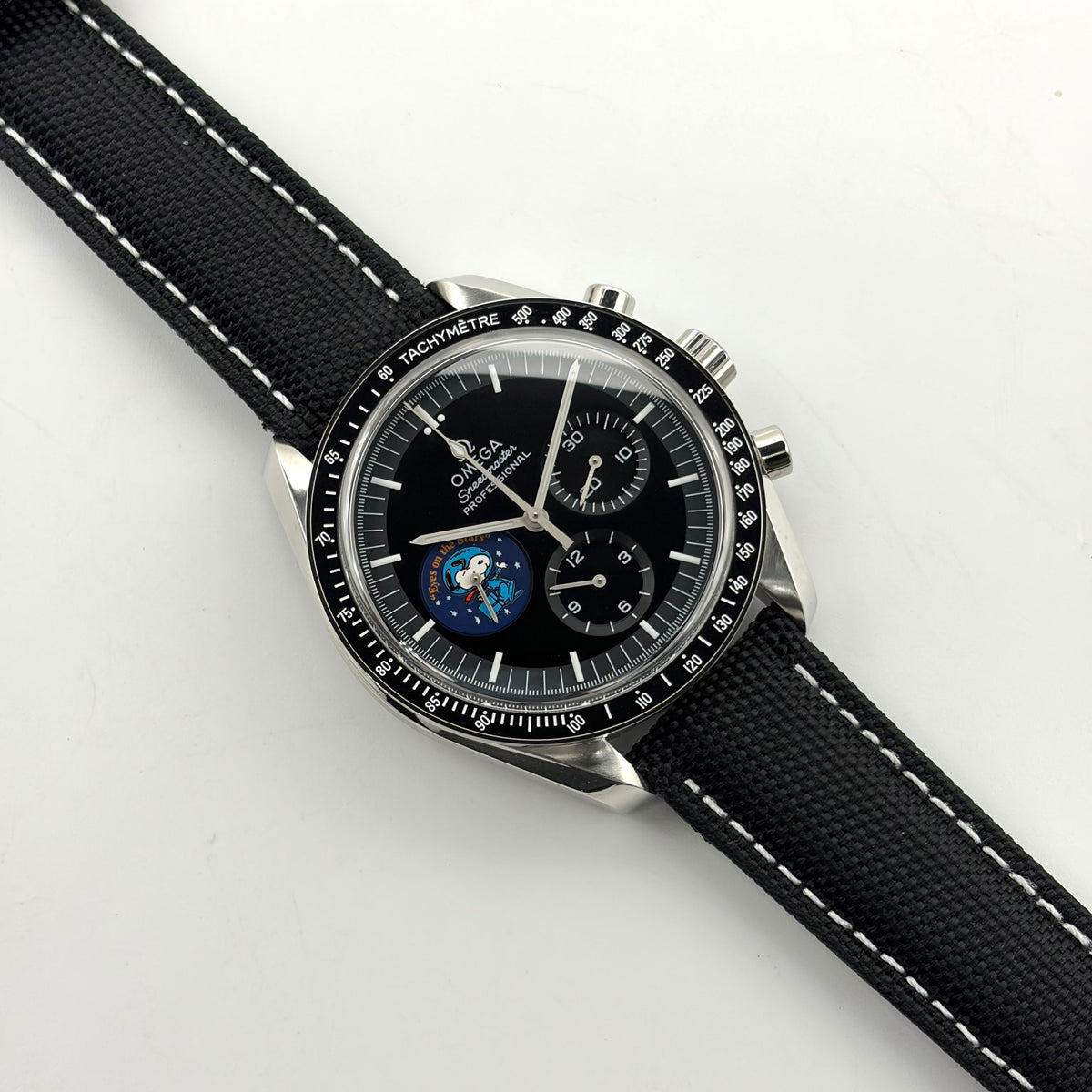 Omega Speedmaster Snoopy Award 42mm Manual Chronograph Watch Black Nylon Strap