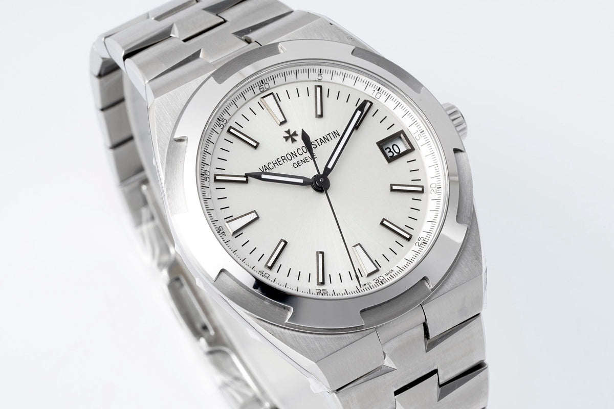 Vacheron Constantin Overseas 4500 Watch 41mm | Modified Cal.5100 Movement, Quick Release Bracelet