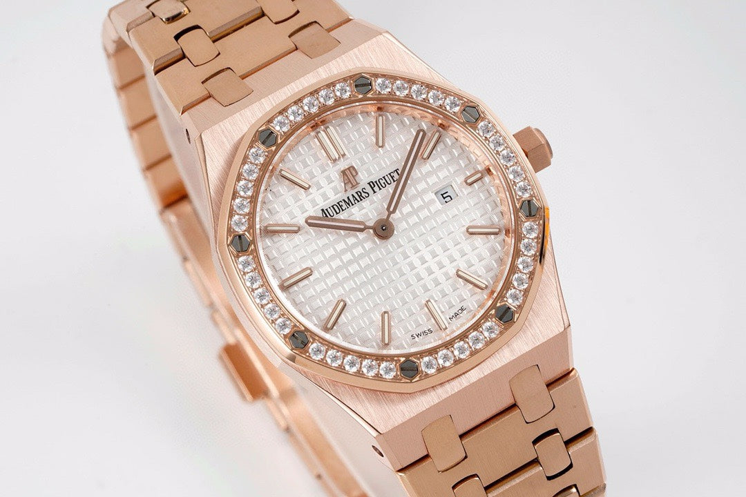 Audemars Piguet Royal Oak Ladies Quartz Watch 33mm, Ref.67651ST.ZZ.1261ST.01